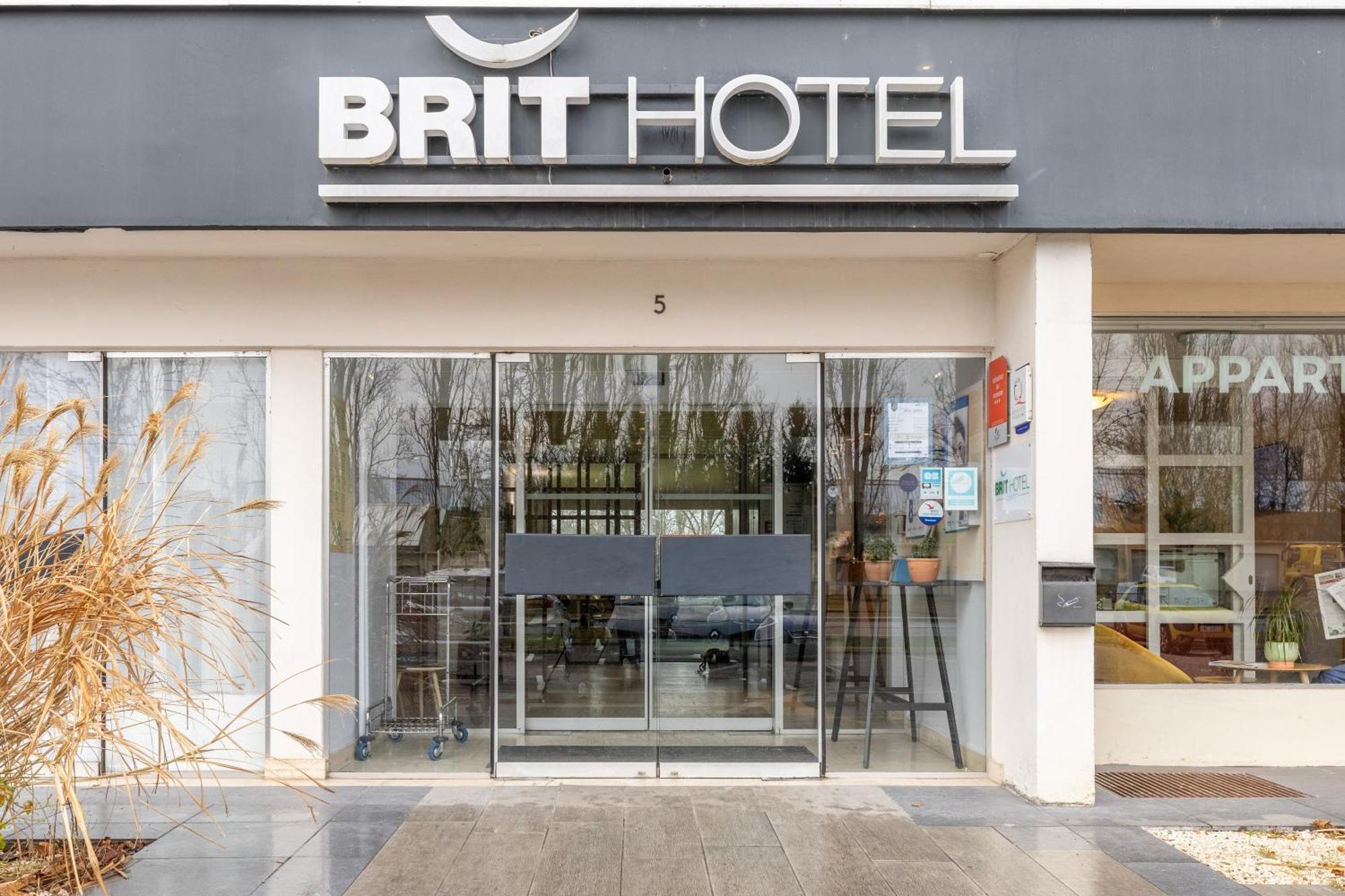 Brit Hotel Le Parc Vichy Bellerive-sur-Allier Εξωτερικό φωτογραφία