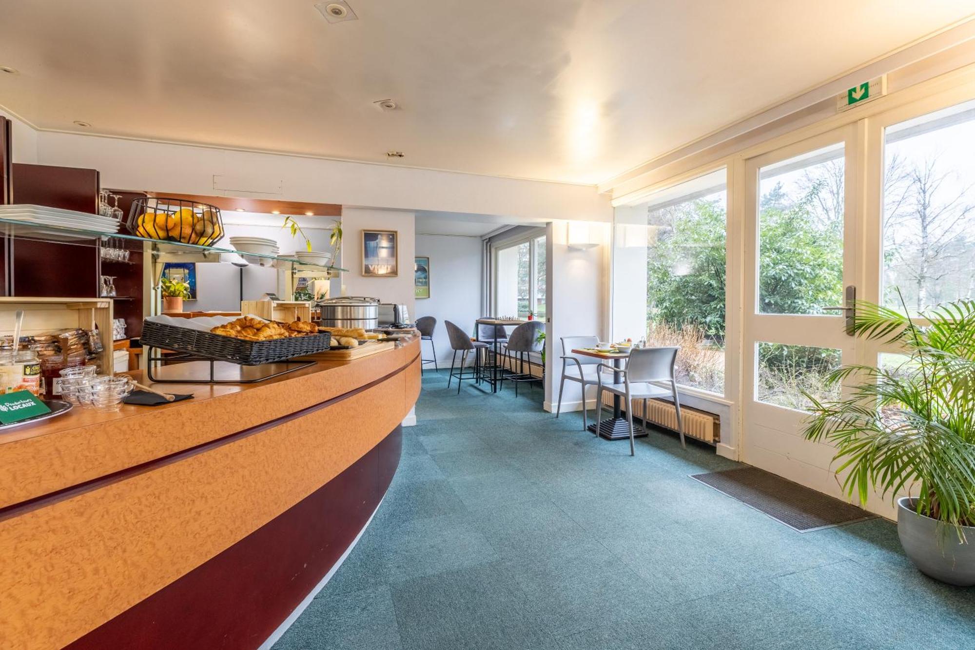 Brit Hotel Le Parc Vichy Bellerive-sur-Allier Εξωτερικό φωτογραφία