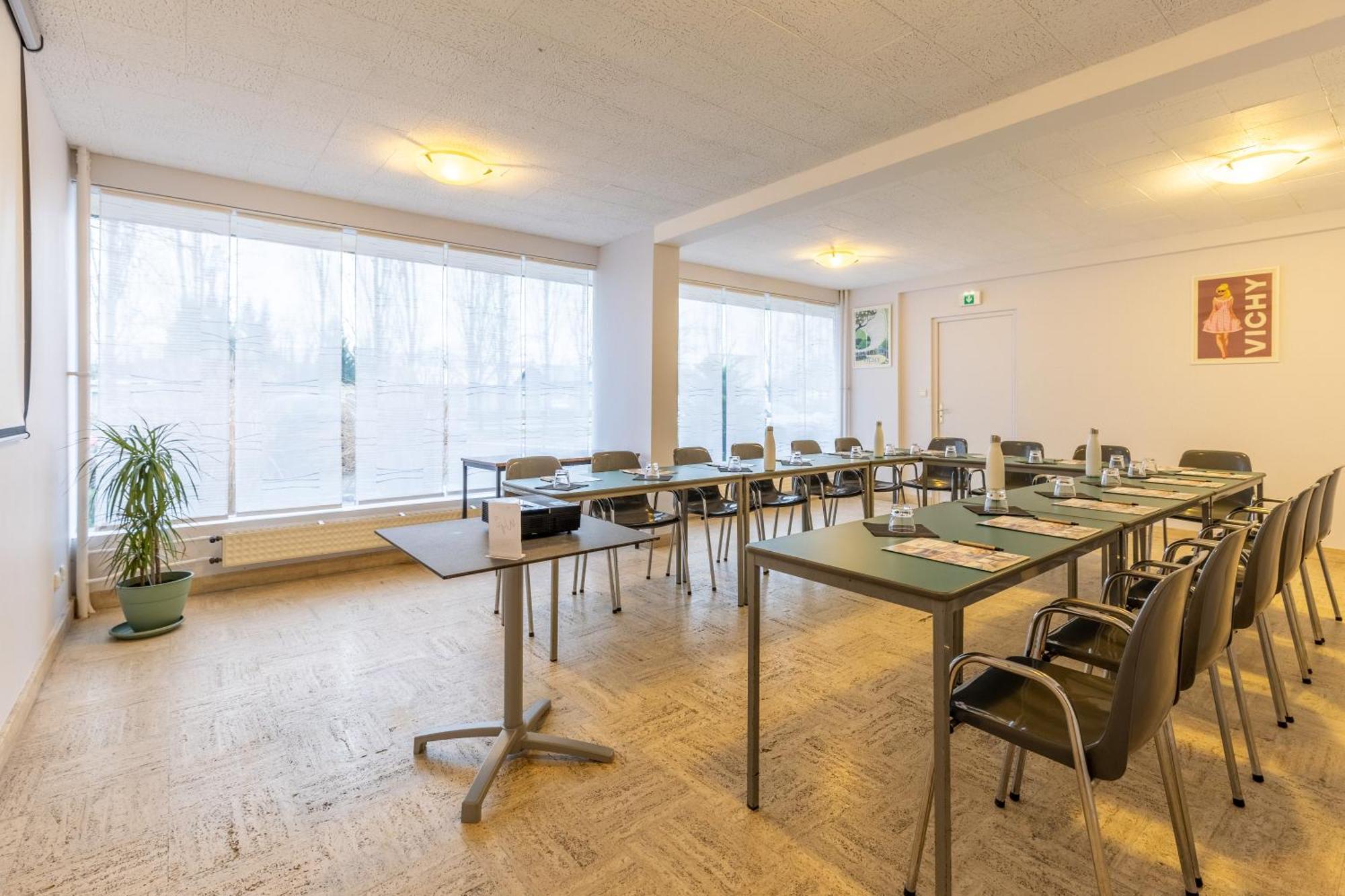 Brit Hotel Le Parc Vichy Bellerive-sur-Allier Εξωτερικό φωτογραφία